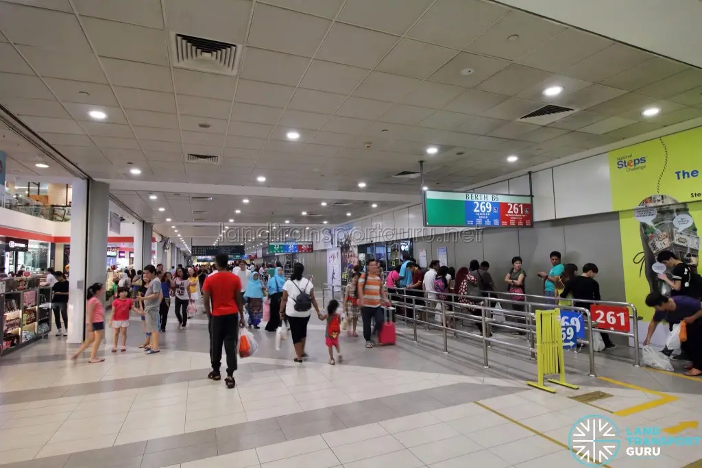 Ang Mo Kio Bus Interchange - Berth B6